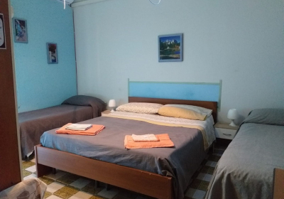 Bed And Breakfast Affittacamere Stanza 30 Euro Per 2 Ore